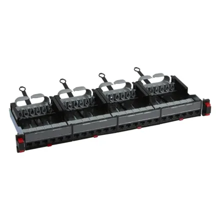 Патч Панель укомплектованная Legrand LCS3 24RJ45 Категория 5e
