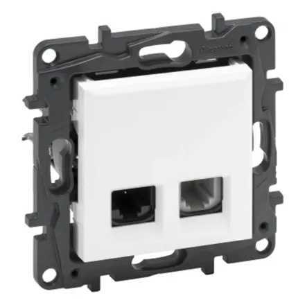 Информационная розетка одинарная Niloe Step RJ11+RJ45 Кат.6e UTP Белый