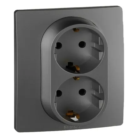 Розетка двойная 2х2К+З Niloe Step 16А 250 В с з/ш авт. клеммы Чёрный