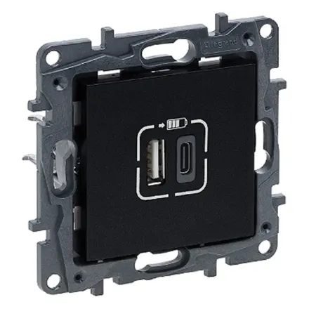Розетка USB Niloe Step Тип А+C 12Вт+15Вт 5В Чёрный new