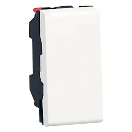 Выключатель 10 AX Legrand