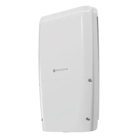 Коммутатор MikroTik CRS305-1G-4S+OUT